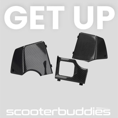 Wartungsklappe-Set für Innenverkleidung Beinschild MOTO NOSTRA passend für Vespa Keyless, GTS 125 (ZAPMD3202, ZAPMD3203), Vespa GTS 300 HPE (ZAPMD3103, ZAPMD3104), Vespa GTS 310 - (Abdeckung für Kühlwasserstutzen/Sicherungen)