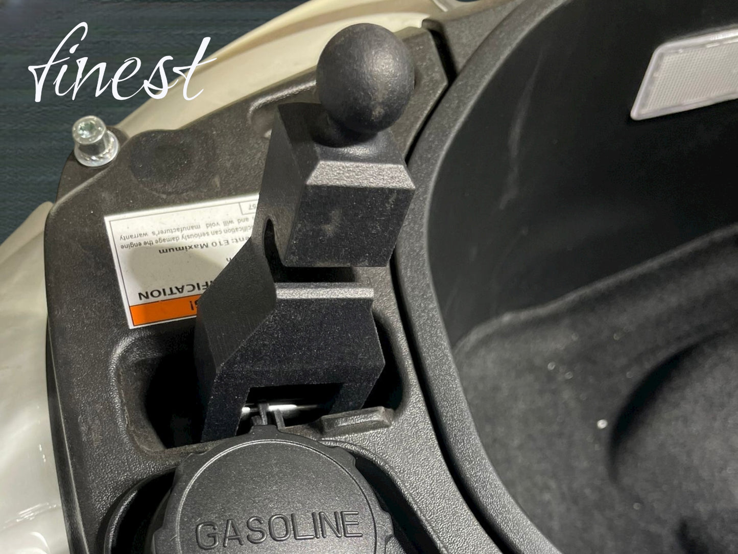 QUICK ROOMER - endlich Schluss mit dem Helmchaos!